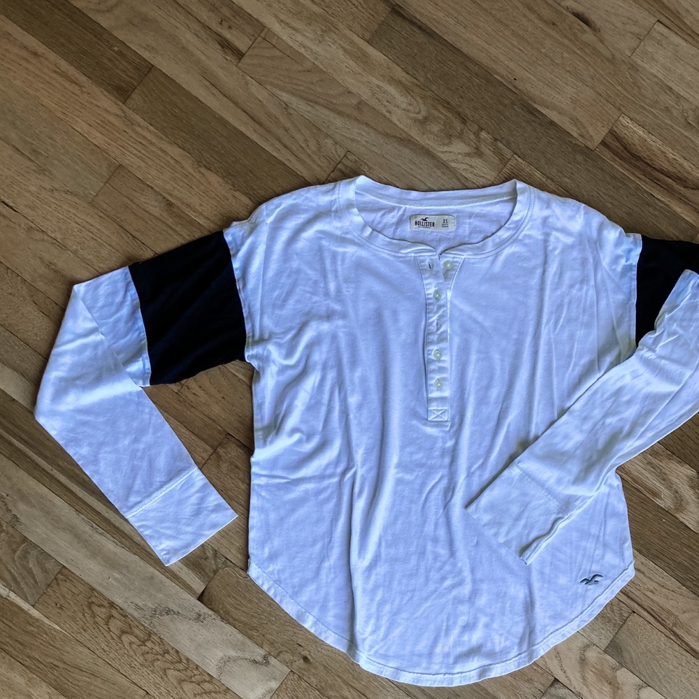 Hollister boxy long sleeve